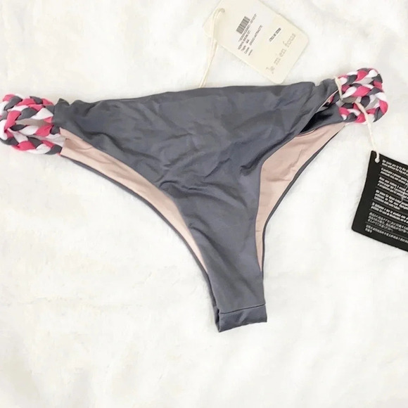 Je M’en Fous Italian Gray Cheeky thong cheeky bikini bottoms - Picture 3 of 10